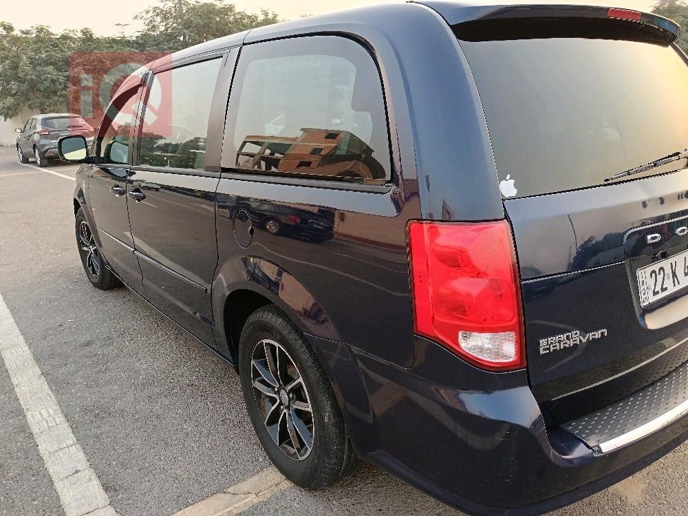 دودج جراند كارافان